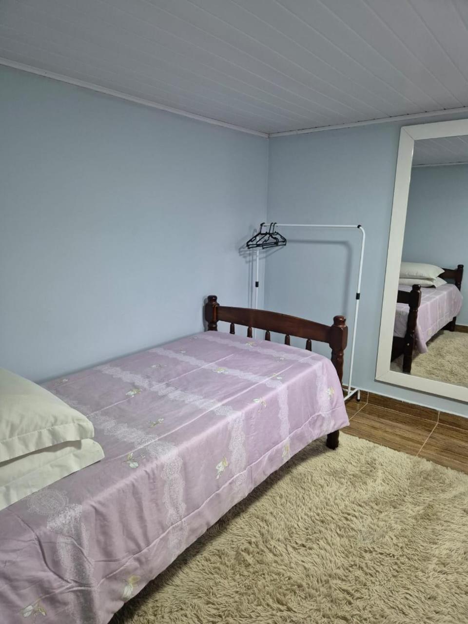 Loft para até 3 pessoas Campos do Jordão Esterno foto